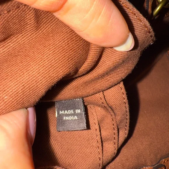 Frye Brown Leather Crossbody Bag with Gold Ring - Picture 11 of 12